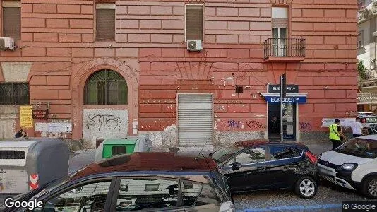 Bedrijfsruimtes te huur i Napels Municipalità 4 - Foto uit Google Street View