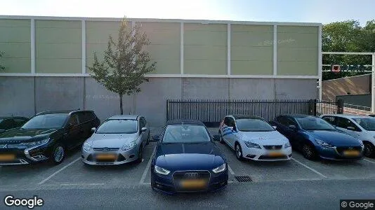 Gewerbeflächen zur Miete i Rotterdam Hoogvliet – Foto von Google Street View