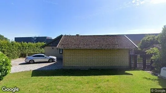 Lagerlokaler för uthyrning i Solrød Strand – Foto från Google Street View