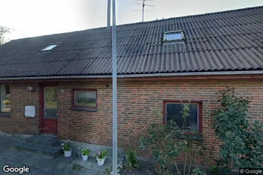 Magazijnen te huur i Kjellerup - Foto uit Google Street View