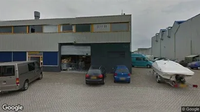 Bedrijfsruimtes te huur in Alphen aan den Rijn - Foto uit Google Street View