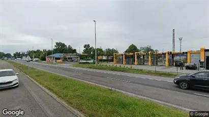 Gewerbeflächen zur Miete in Bratislava Petržalka – Foto von Google Street View Gewerbeflächen zur Miete in Bratislava Petržalka – Foto von Google Street View