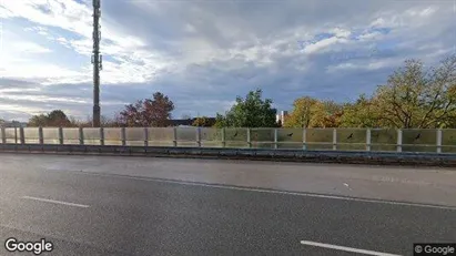 Kantorruimte te huur in Erlangen - Foto uit Google Street View Kantorruimte te huur in Erlangen - Foto uit Google Street View