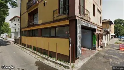 Företagslokaler för uthyrning i Bukarest - Sectorul 5 – Foto från Google Street View Företagslokaler för uthyrning i Bukarest - Sectorul 5 – Foto från Google Street View