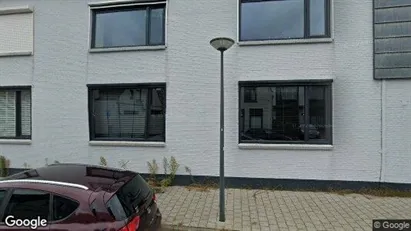 Kantorruimte te huur in Waalwijk - Foto uit Google Street View Kantorruimte te huur in Waalwijk - Foto uit Google Street View