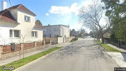 Bedrijfsruimtes te huur in Bratislava Ružinov - Foto uit Google Street View Bedrijfsruimtes te huur in Bratislava Ružinov - Foto uit Google Street View