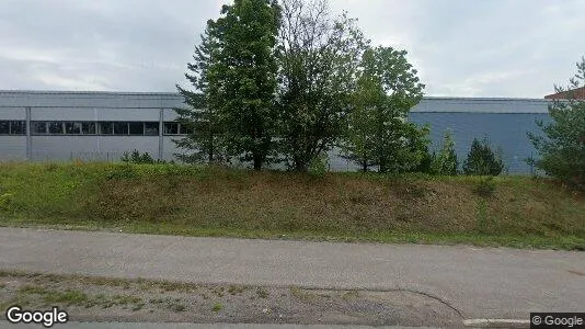 Varastot Vuokrattavana i Vantaa - Kuva Google Street Viewstä