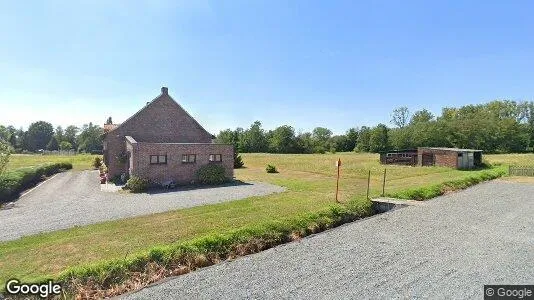 Lager zum Kauf i Duffel – Foto von Google Street View