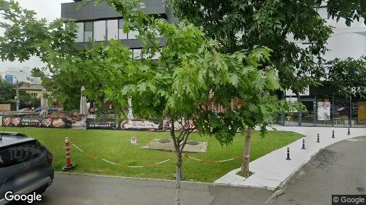 Commercial properties for rent i Bucharest - Sectorul 2 - Photo from Google Street View