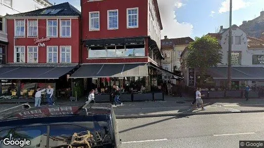 Büros zur Miete i Bergen Bergenhus – Foto von Google Street View