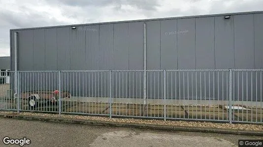 Bedrijfsruimtes te huur i Overbetuwe - Foto uit Google Street View