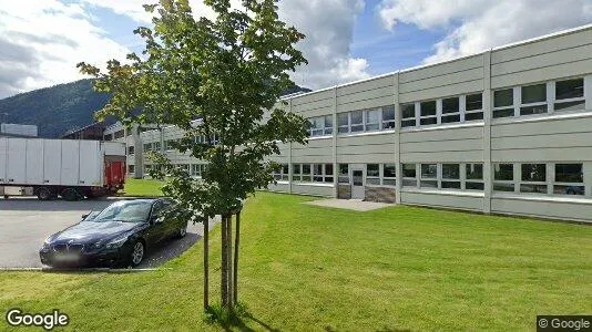 Büros zur Miete i Førde – Foto von Google Street View