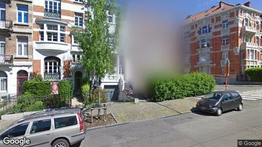 Liikekiinteistöt Myynnissä i Bryssel Schaarbeek - Kuva Google Street Viewstä