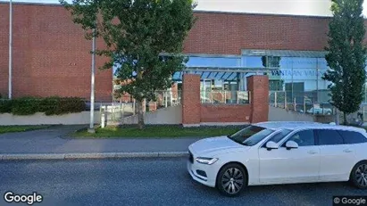 Bedrijfsruimtes te huur in Vantaa - Foto uit Google Street View