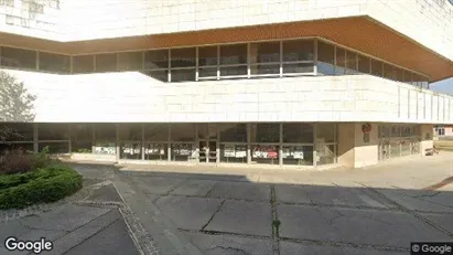 Bedrijfsruimtes te huur in Trenčín - Foto uit Google Street View