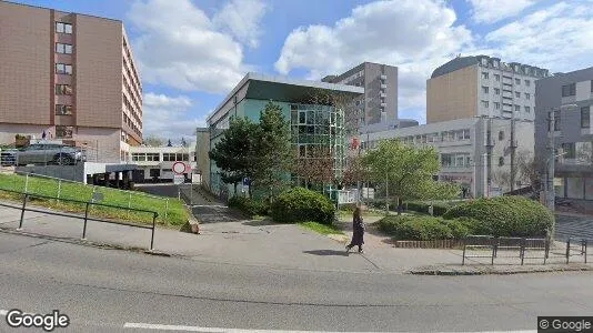 Bedrijfsruimtes te huur i Location is not specified - Foto uit Google Street View