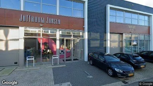 Kantorruimte te huur i Location is not specified - Foto uit Google Street View