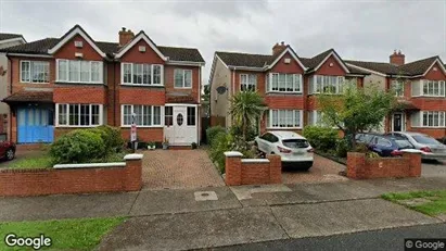 Gewerbeflächen zur Miete in Dublin 16 – Foto von Google Street View