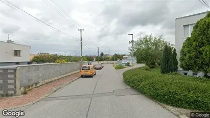 Bedrijfsruimtes te huur in Nové Mesto nad Váhom - Foto uit Google Street View