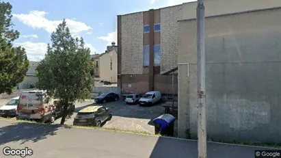 Bedrijfsruimtes te huur in Trenčín - Foto uit Google Street View