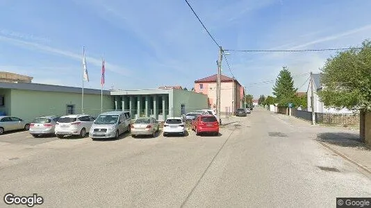 Lokaler til leje i Piešťany - Foto fra Google Street View