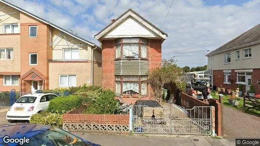 Commercial properties for rent i Southampton - Hampshire - Photo from Google Street View