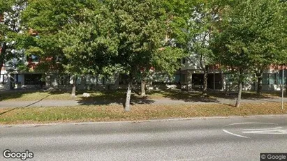 Magazijnen te huur in Helsinki Koillinen - Foto uit Google Street View