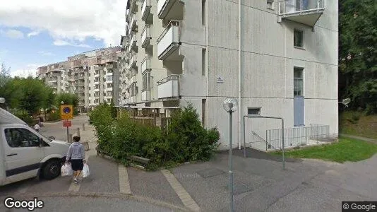 Lager zur Miete i Södertälje – Foto von Google Street View