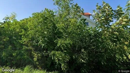 Werkstätte zur Miete i Uddevalla – Foto von Google Street View