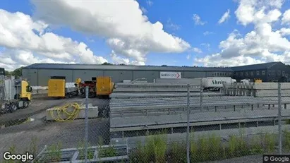Werkstätte zur Miete in Huddinge – Foto von Google Street View