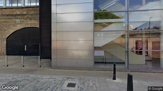 Warehouses for rent i London E2 - Photo from Google Street View