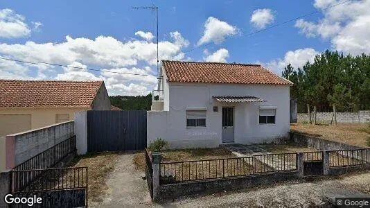 Lager zur Miete i Alcobaça – Foto von Google Street View