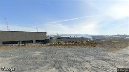 Office spaces for rent in Fjell - Photo from Google Street View