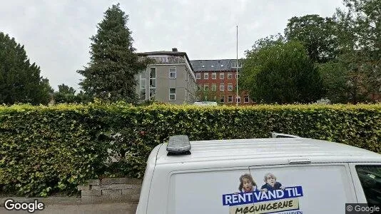 Lager zur Miete i Charlottenlund – Foto von Google Street View