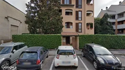 Lager zum Kauf in Monza – Foto von Google Street View