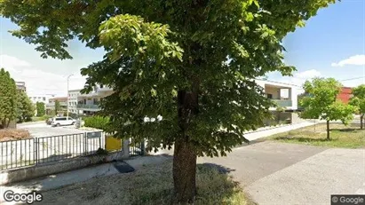 Gewerbeflächen zur Miete in Malacky – Foto von Google Street View