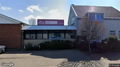 Gewerbeflächen zur Miete in Alphen aan den Rijn – Foto von Google Street View