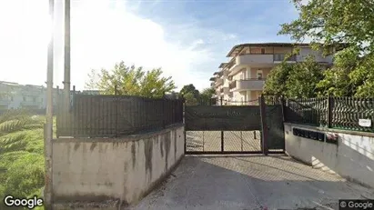 Büros zur Miete in Caserta – Foto von Google Street View