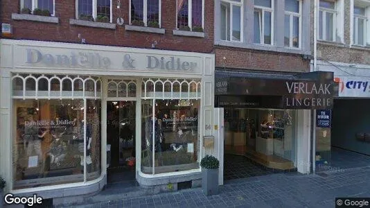 Kommerzieller Grund zur Miete i Maaseik – Foto von Google Street View