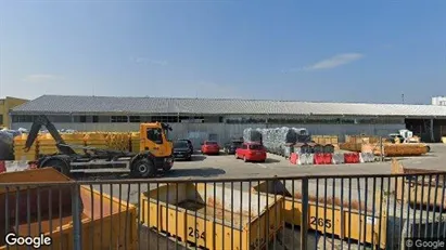 Bedrijfsruimtes te huur in Bratislava Ružinov - Foto uit Google Street View