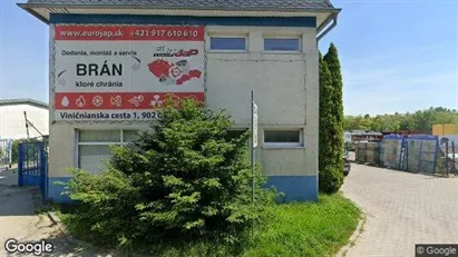 Lokaler til salgs i Pezinok – Bilde fra Google Street View