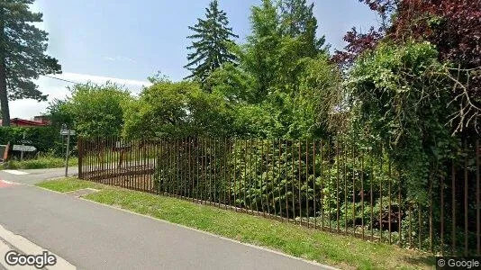 Gewerbeflächen zur Miete i Ternat – Foto von Google Street View