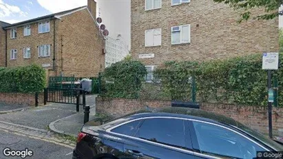 Kantorruimte te huur in London N16 - Foto uit Google Street View