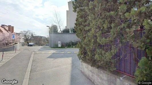 Lokaler til leie i Location is not specified – Bilde fra Google Street View