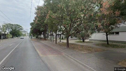 Bedrijfsruimtes te huur i Location is not specified - Foto uit Google Street View