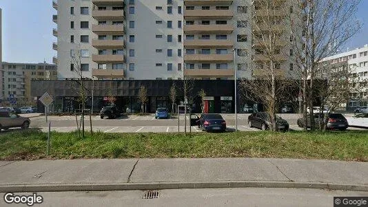 Bedrijfsruimtes te huur i Location is not specified - Foto uit Google Street View