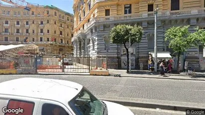 Gewerbeflächen zur Miete in Neapel Municipalità 3 – Foto von Google Street View