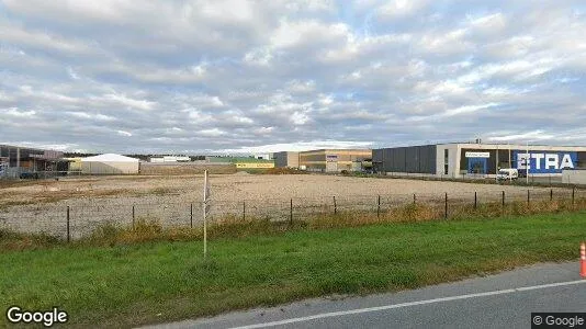 Commercial properties for rent i Rae - Photo from Google Street View