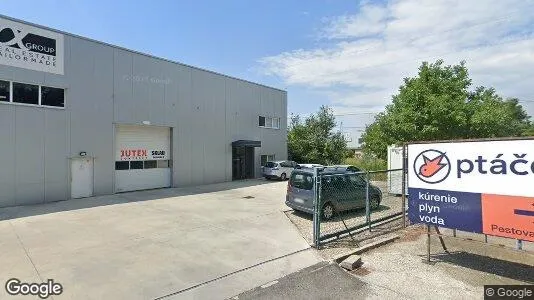 Bedrijfsruimtes te huur i Location is not specified - Foto uit Google Street View