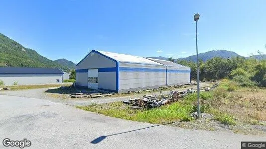 Werkstätte zum Kauf i Gloppen – Foto von Google Street View